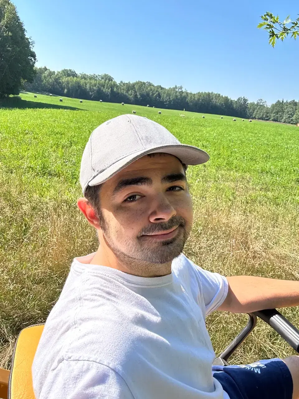 Friendly local computer technician ready to help